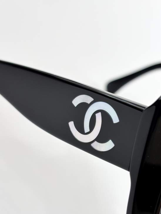 Picture of Chanel Sunglasses _SKUfw77367411fw